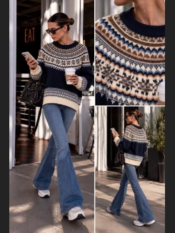 Ciepły granatowy sweter w stylu norweskim